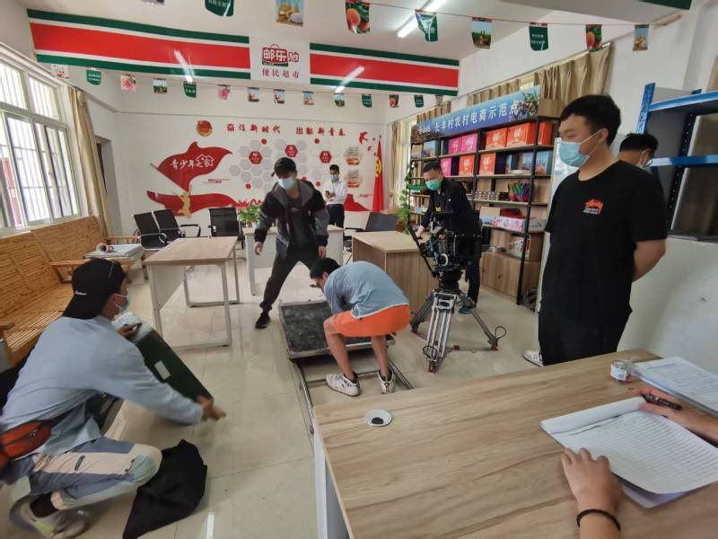 长宁县广告片拍摄公司：极简主义践行者，少即是多的视觉哲学